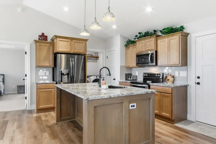 5419 S Meadowview Ct, Wichita, KS 67216 - Image #3