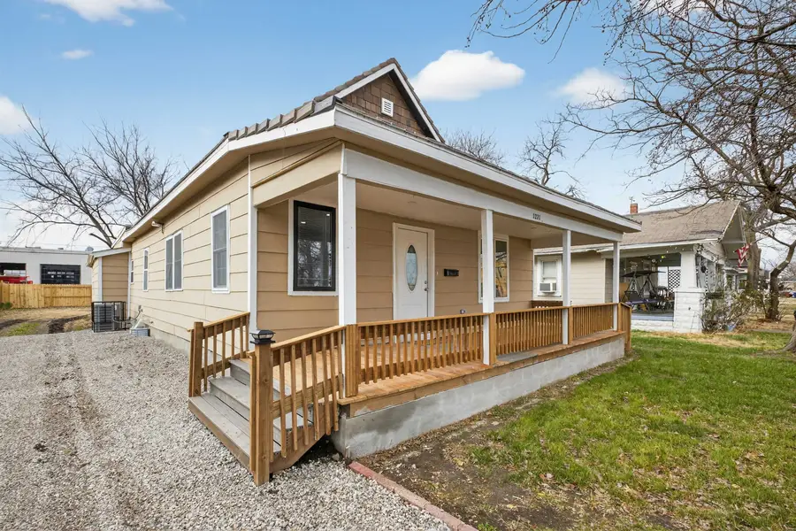 1231 S Topeka Ave, Wichita, KS 67211 - Image #2