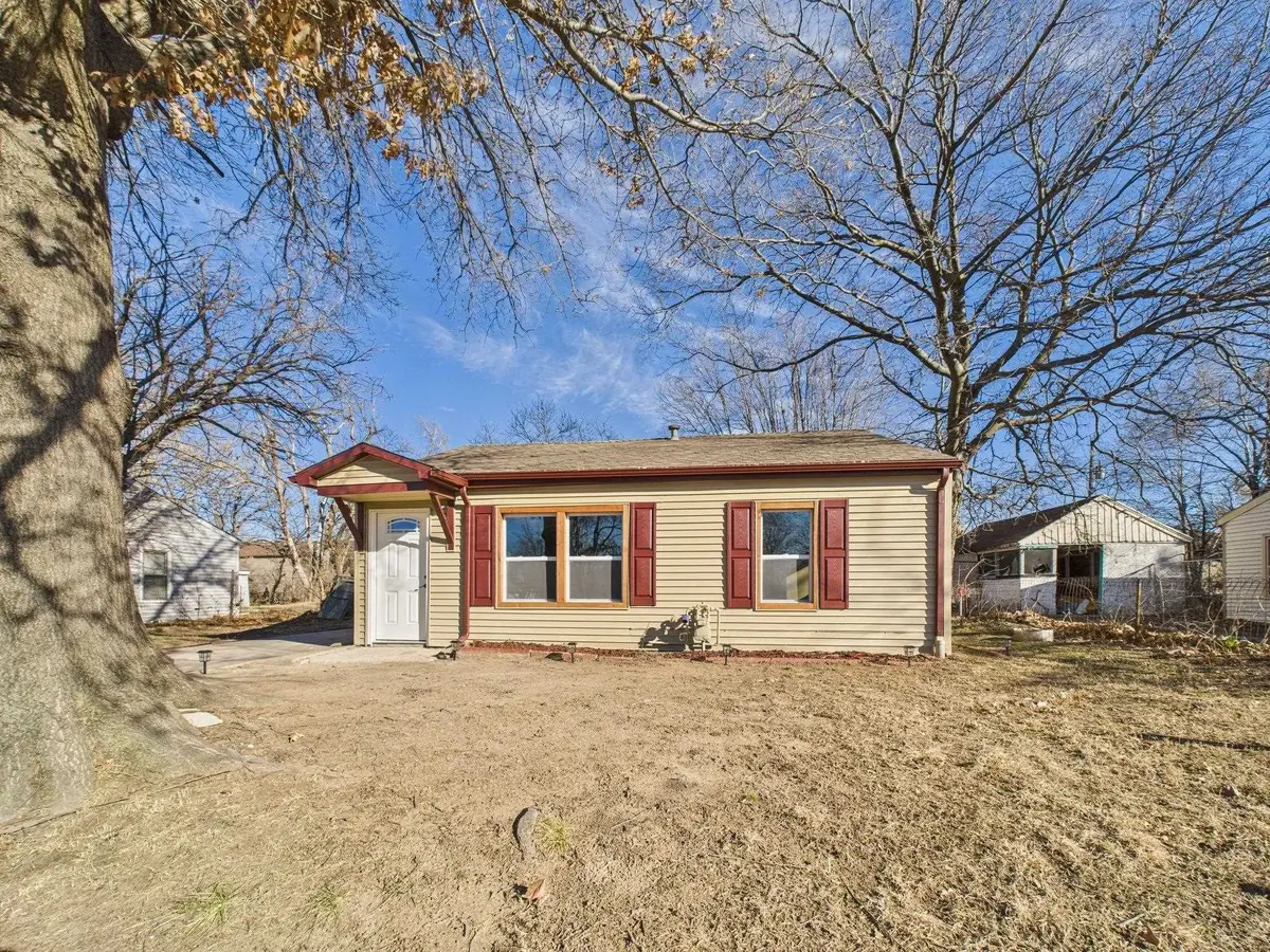 138 N Kessler St, Wichita, KS 67203 - Image #1