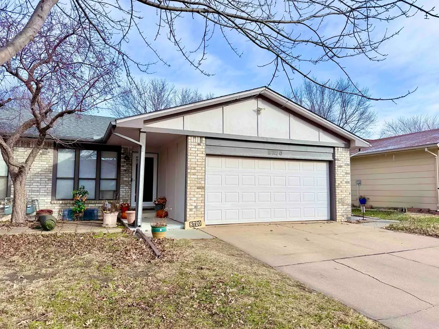 8720 E Boston St, Wichita, KS 67207 - Image #2