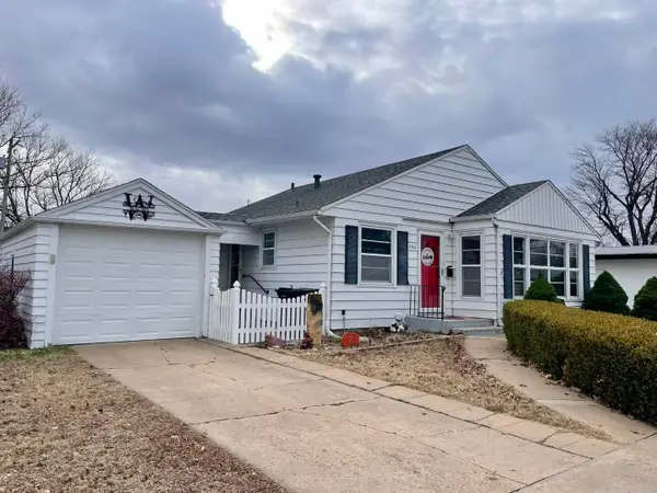 724 E Republic Ave, Salina, KS 67401