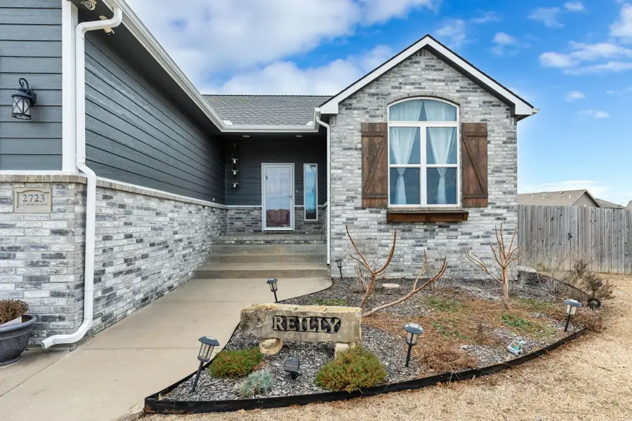 2723 E Fairchild Ct, Park City, KS 67219 - Image #3
