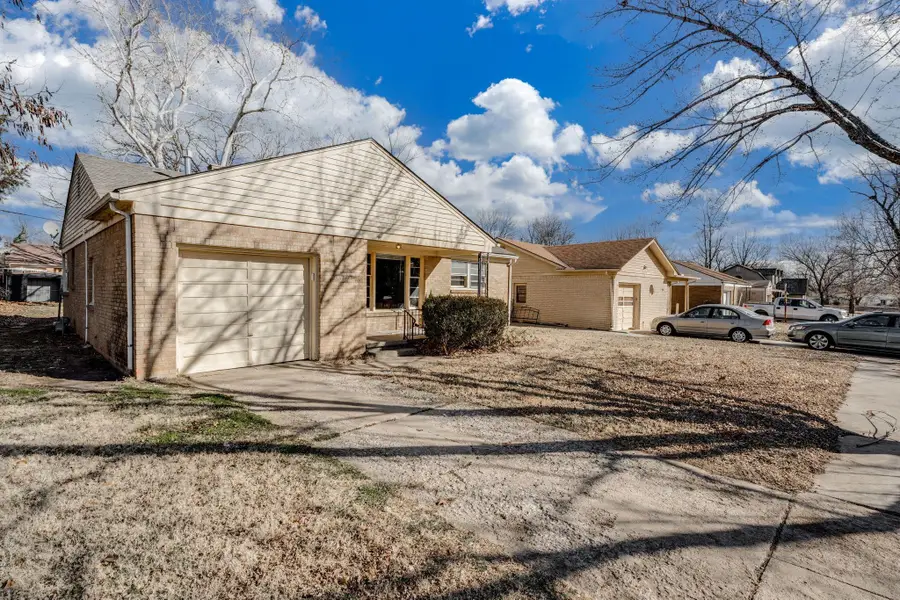 5514 Gramar St, Wichita, KS 67218 - Image #2