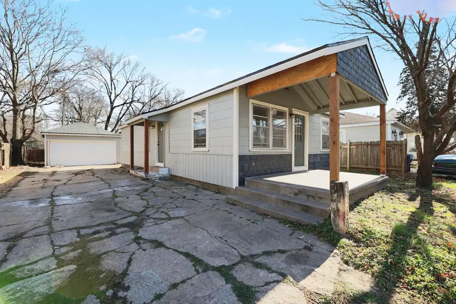 2368 N Payne Ave, Wichita, KS 67204 - Image #2