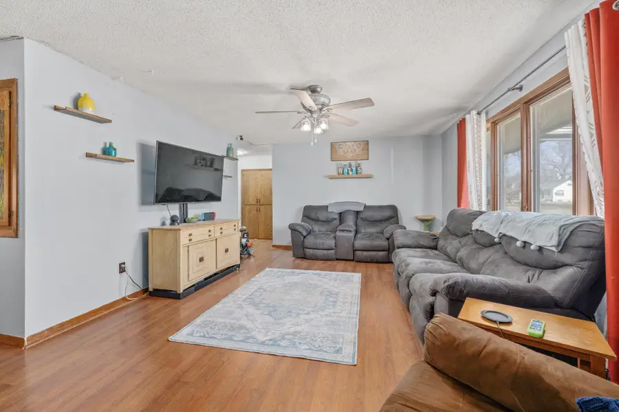 817 Spruce St, Halstead, KS 67056 - Image #3