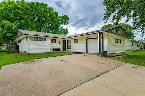 525 Marmaton Rd., El Dorado, KS 67042
