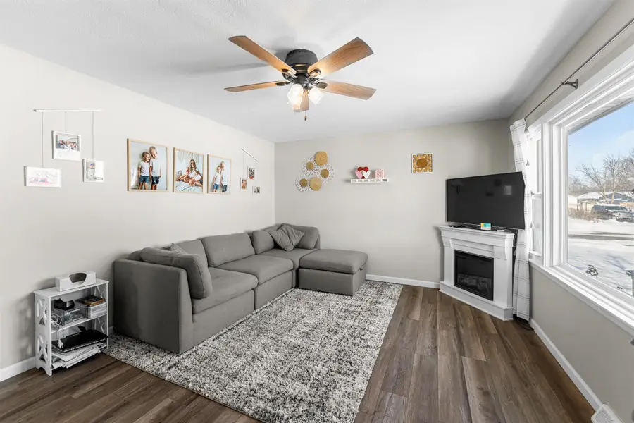 2116 Shalimar Dr, Salina, KS 67401 - Image #3