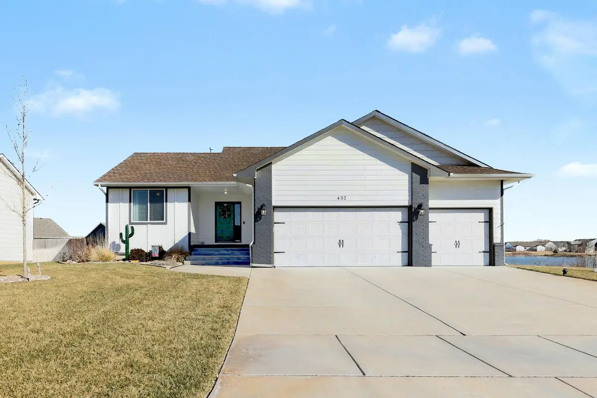 432 S Sweetwater, Maize, KS 67101 - Image #1