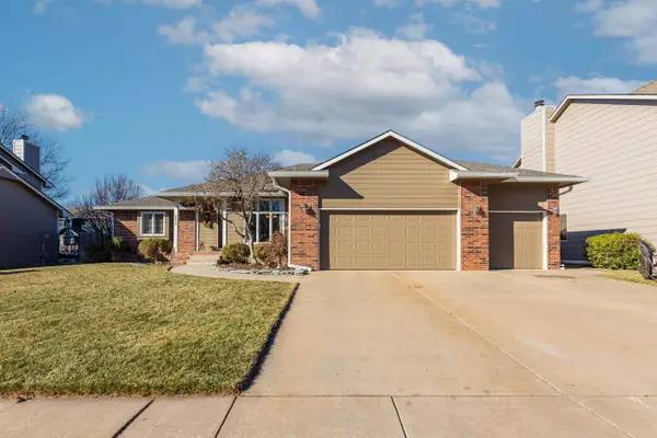1911 N Valleyview, Wichita, KS 67212