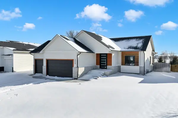 5409 N Saint Paul Ct, Wichita, KS 67204