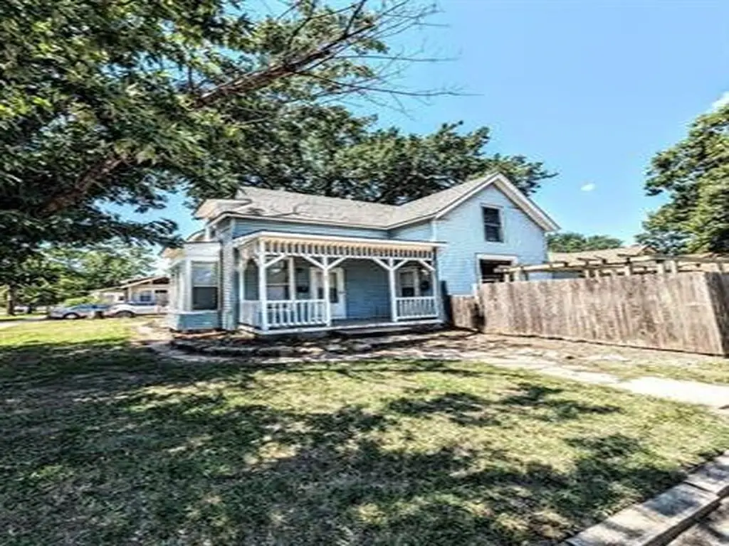 1103 N Jackson Ave, Wichita, KS 67203 - Image #1