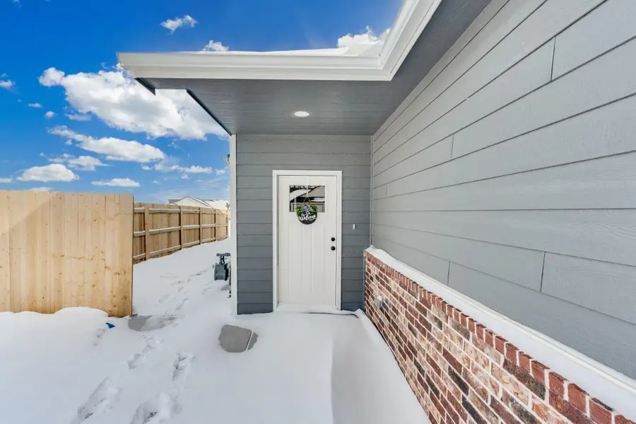 5698 Bristol St, Bel Aire, KS 67220 - Image #3