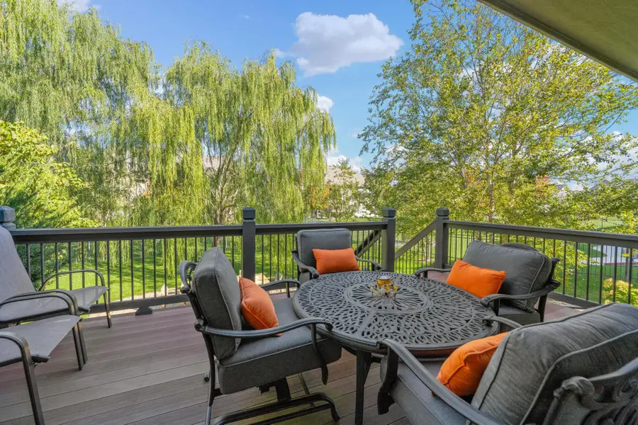 2541 N Loch Lomond Ct, Wichita, KS 67228 - Image #2