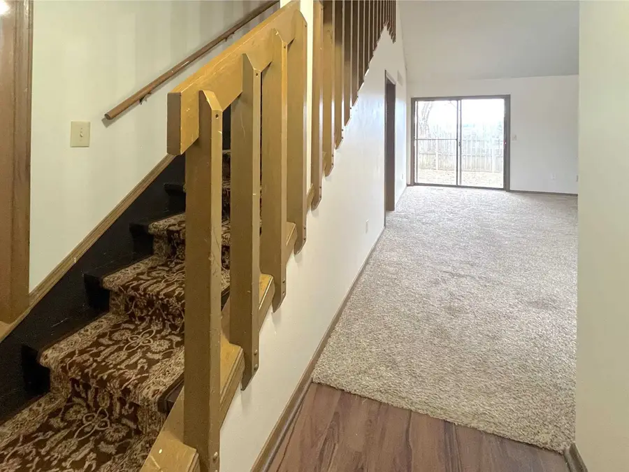 1518 S Todd Pl, Wichita, KS 67207 - Image #2