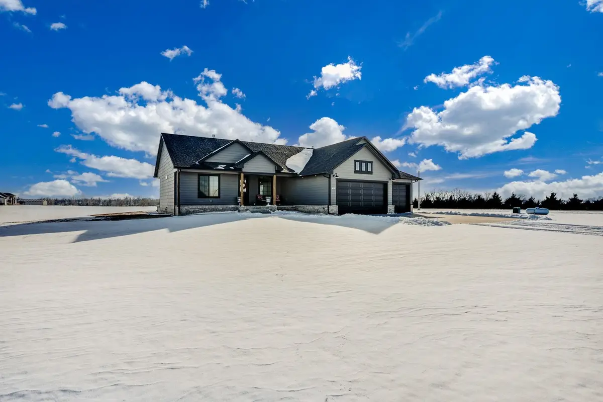 18311 Highview Dr, Goddard, KS 67052 - Image #1