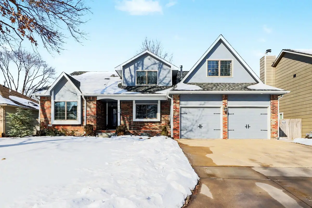 9814 W Jamesburg St, Wichita, KS 67212 - Image #1