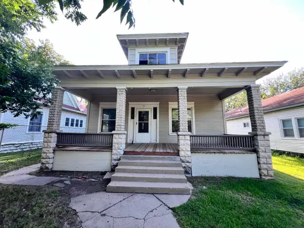 334 N New York Avenue, Wichita, KS 67214