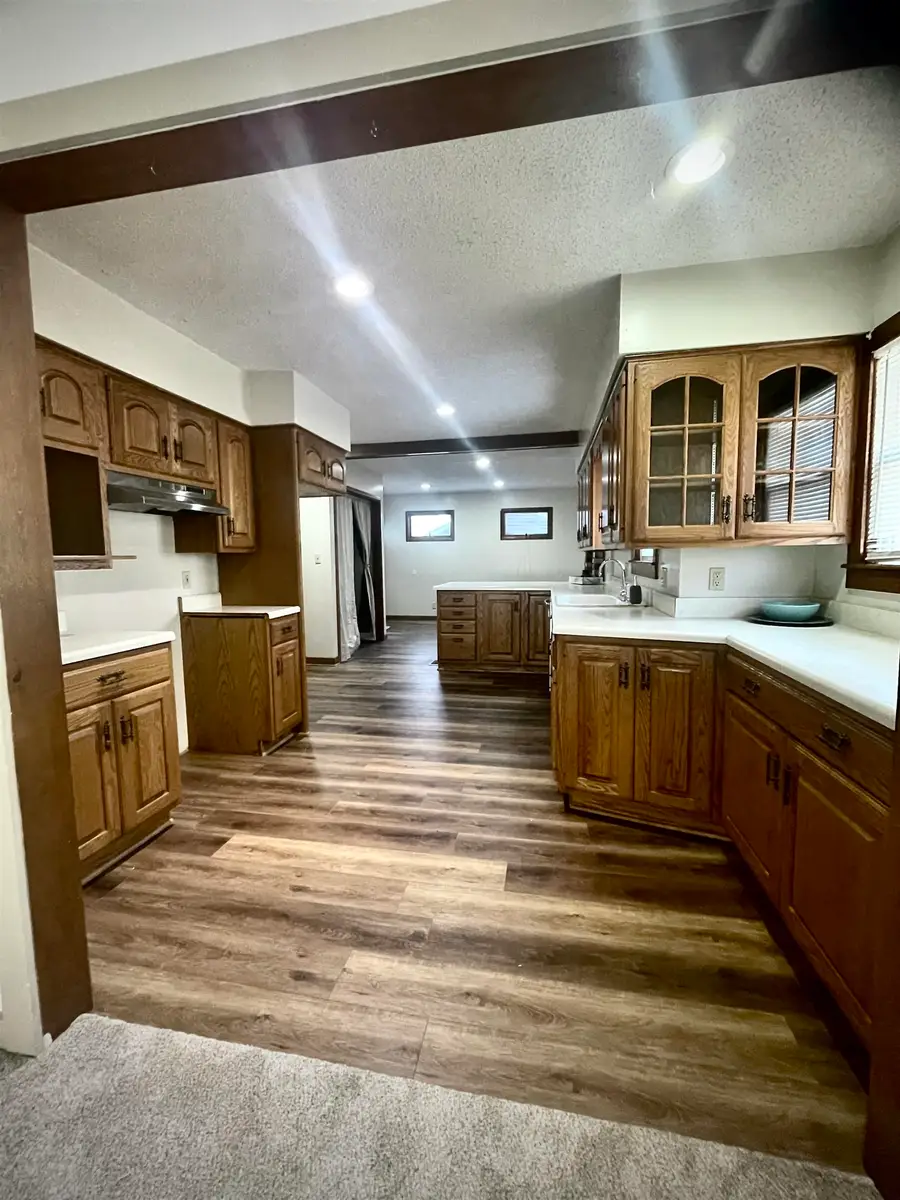 1811 Andrews, Winfield, KS 67156 - #3