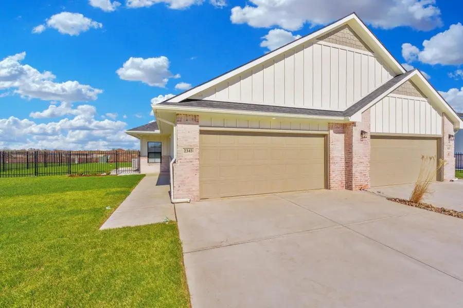 12242 W Rosemary St, Maize, KS 67223 - #2