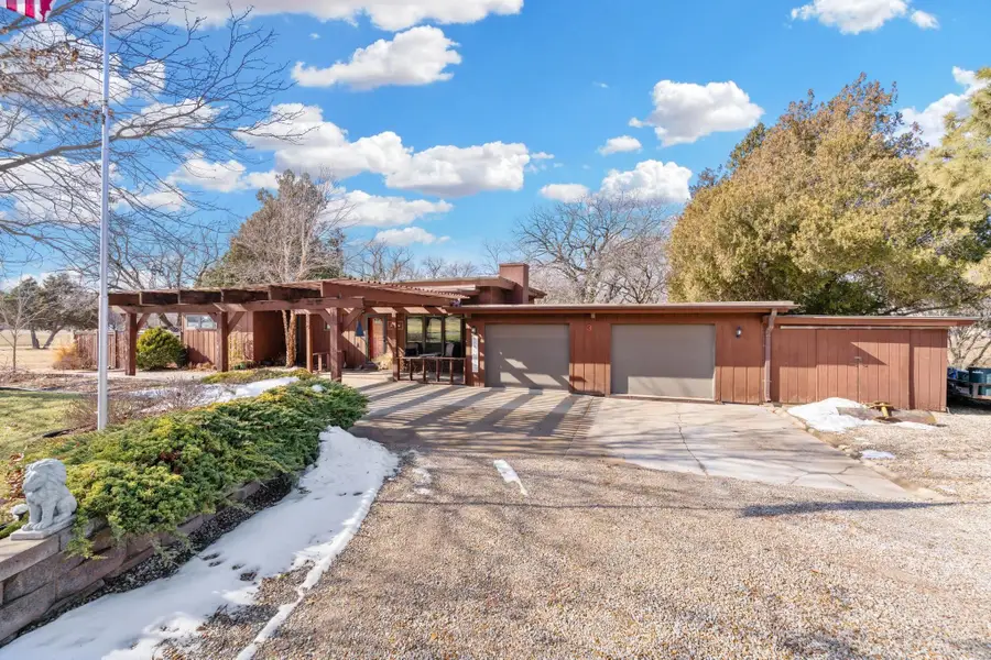 3 Crestview Rd, Wellington, KS 67152 - Image #3