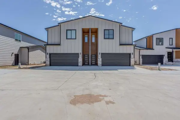 8423 N Tyler Ct, Wichita, KS 67205