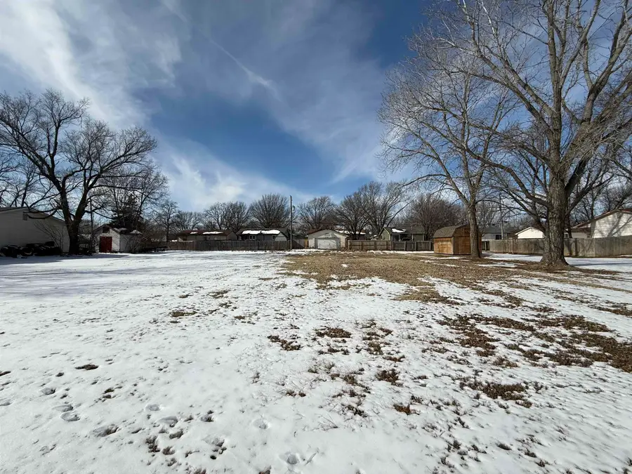 917 Lulu St, Augusta, KS 67010 - #2