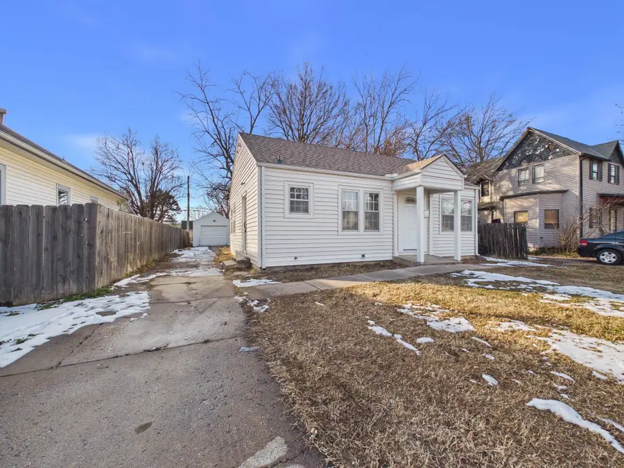333 N Millwood St, Wichita, KS 67203 - #2