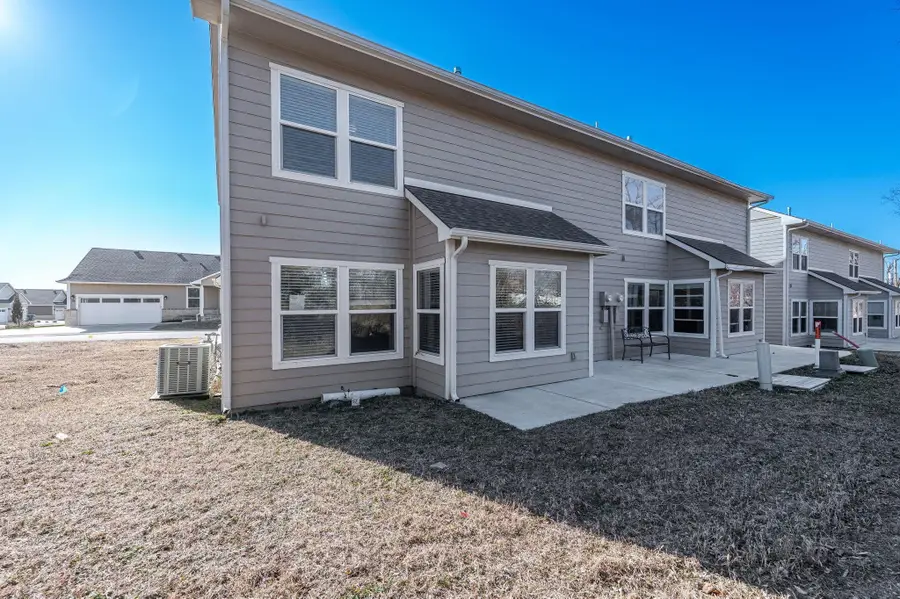 331 N 127th St E Bldg 6/106, Wichita, KS 67206 - #3