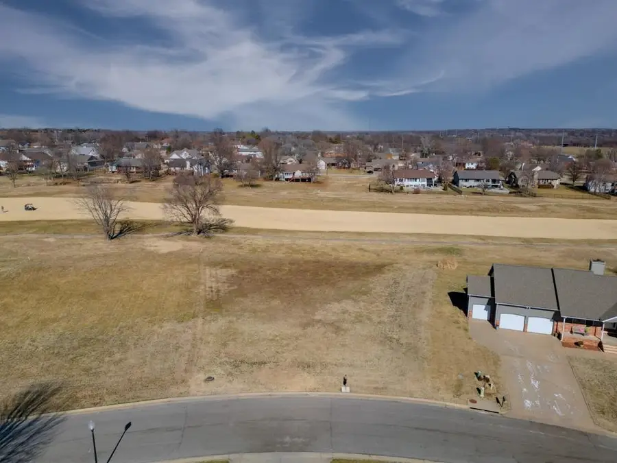 624 Quail Nest Rd, Winfield, KS 67156 - #2