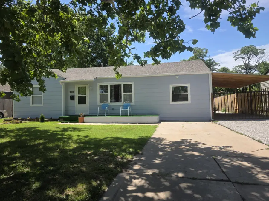 2713 W Merton Ave, Wichita, KS 67213 - #2