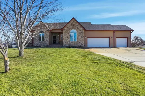 5301 W 81st St N, Valley Center, KS 67147