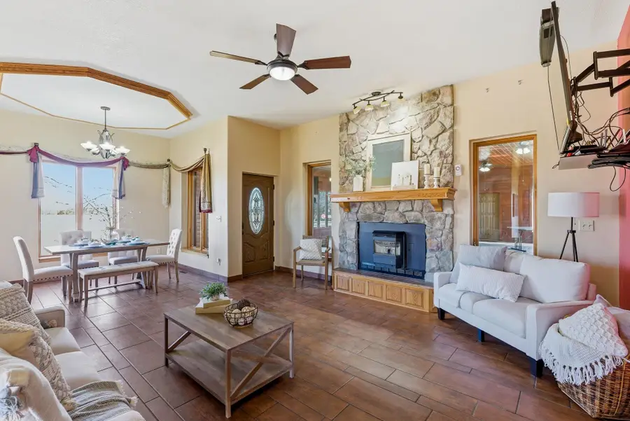 5301 W 81st St N, Valley Center, KS 67147 - #3