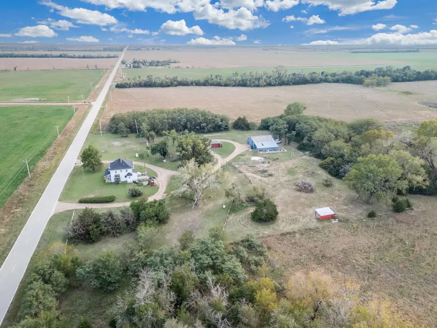 8617 S Langdon Rd, Plevna, KS 67568 - #2