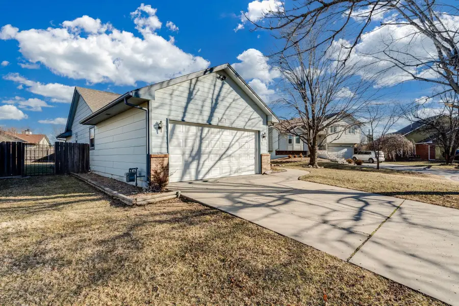 7322 E 30th Cir. N., Wichita, KS 67226 - #2