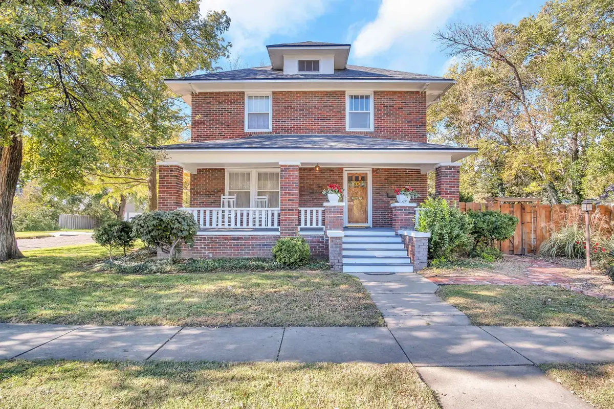 622 S Main St, McPherson, KS 67460 - #1