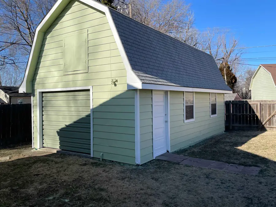 5910 Bunting, Wichita, KS 67218 - #2