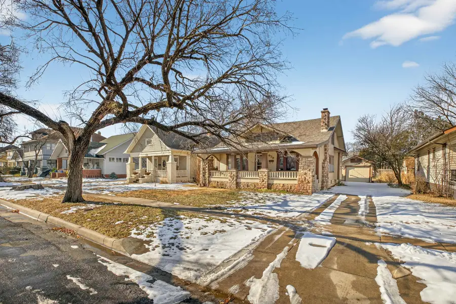 939 N Litchfield Ave, Wichita, KS 67203 - #2