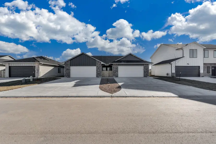 3006 N Westridge Dr, Wichita, KS 67205 - #2