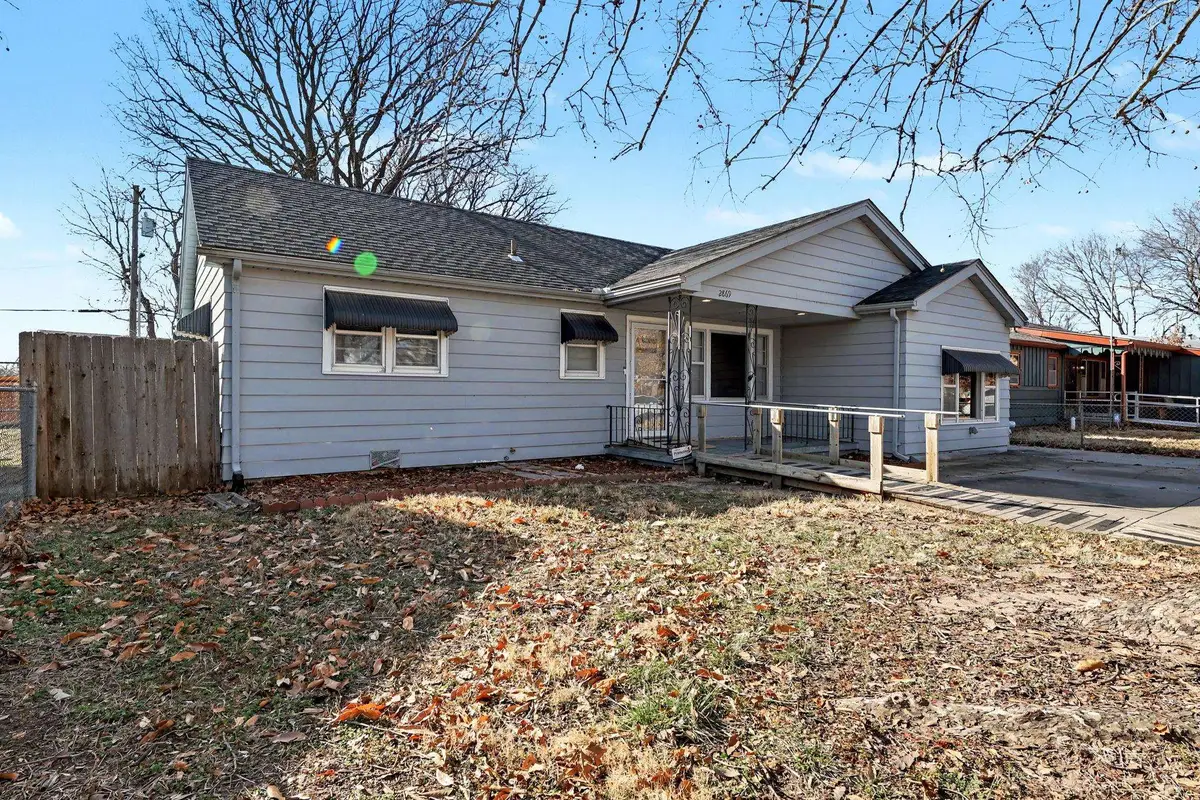 2869 S Mosley St, Wichita, KS 67216 - #1