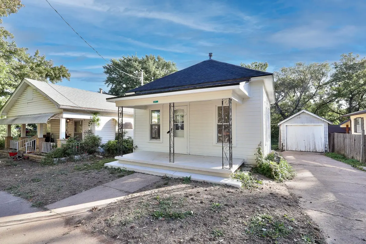 809 S C St, Wellington, KS 67152 - Image #1