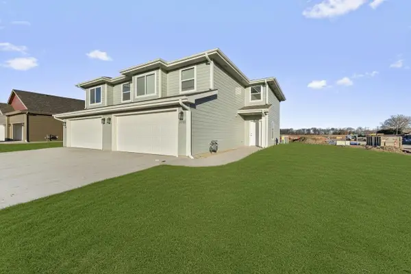 2755 Amelia Lane, Salina, KS 67401