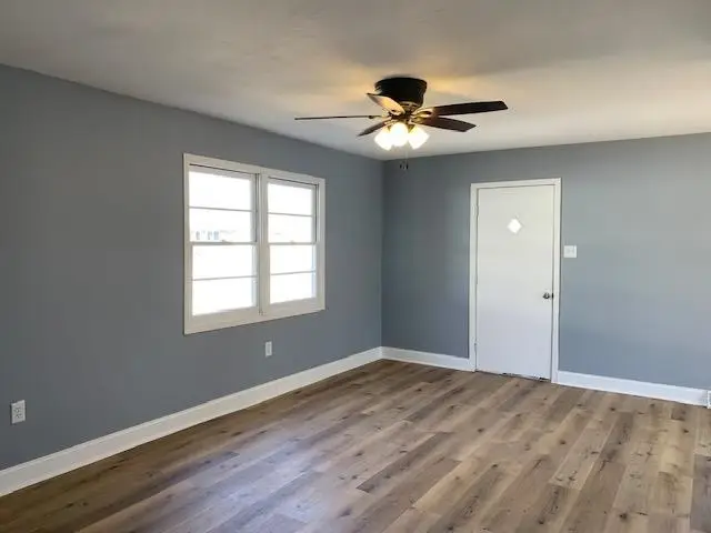 222 Mackenzie Ave, Minneapolis, KS 67467 - #2