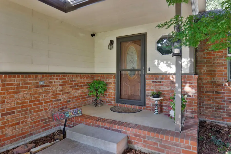 1947 N Marlin Ct, Andover, KS 67002 - #2