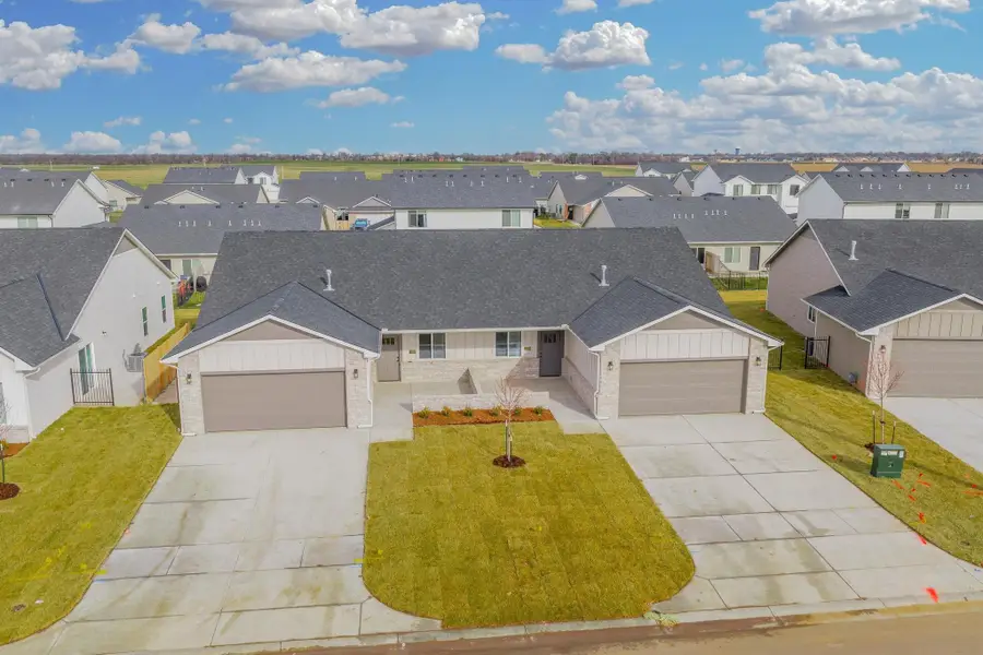 805 N Rainbow Lake St, Wichita, KS 67235 - #2