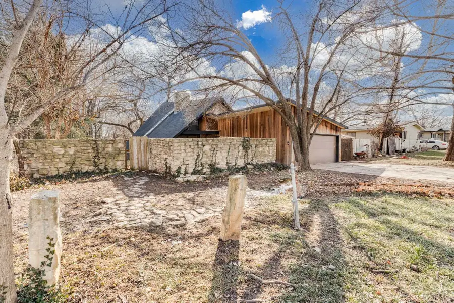 1947 E Marion Rd, Wichita, KS 67216 - #3