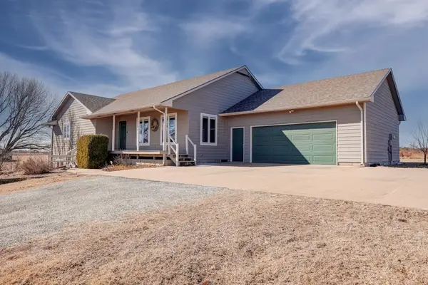 10 Leed Rd, Winfield, KS 67156