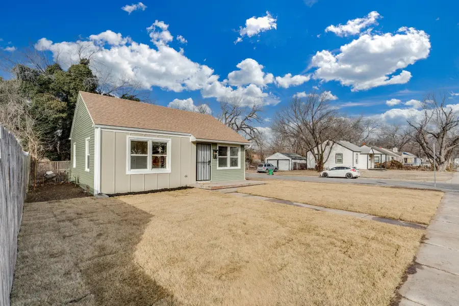 1259 N Terrace Dr, Wichita, KS 67208 - #2