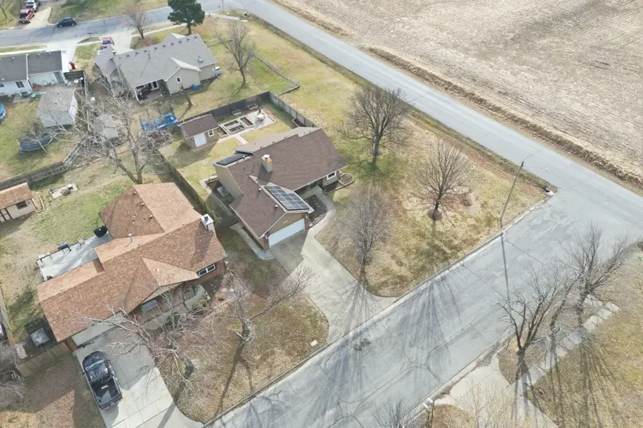 626 S Spruce St, Goddard, KS 67052 - #3