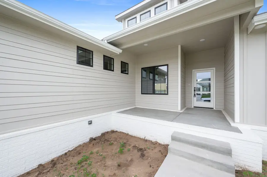 5013 N Emerald, Maize, KS 67101 - #3