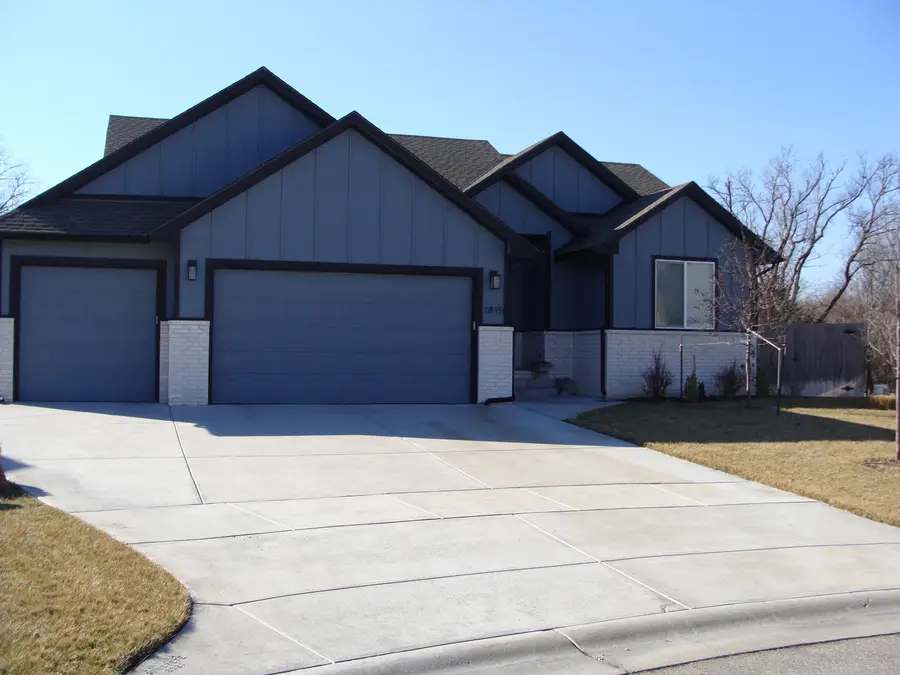 1815 S Teakwood Ct, Wichita, KS 67230-7678 - #2